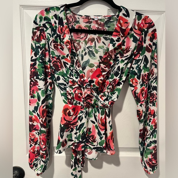 NWOT Floral long sleeve blouse - Picture 1 of 4
